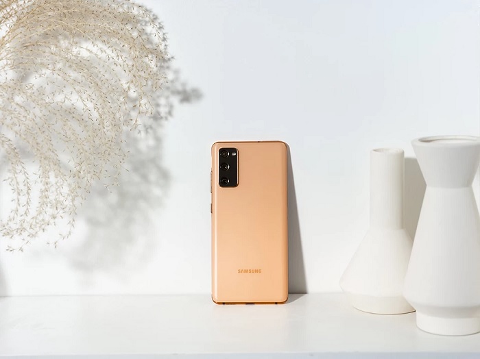 Samsung Galaxy S20 FE là cái tên có nhiều ý nghĩa với Samsung