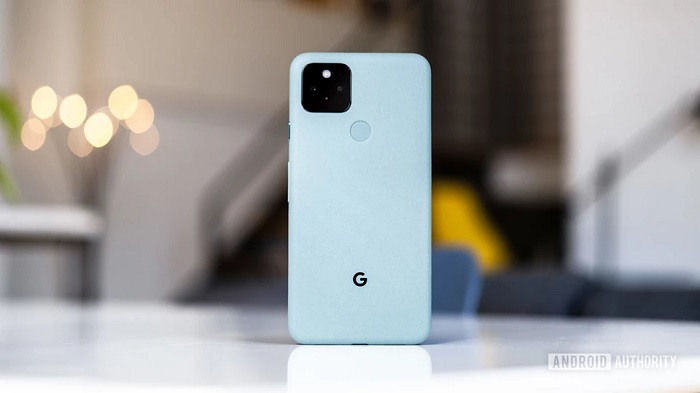 Pixel 5 sở hữu viên pin dung lượng 4.080 mAh cùng công nghệ sạc nhanh 18W