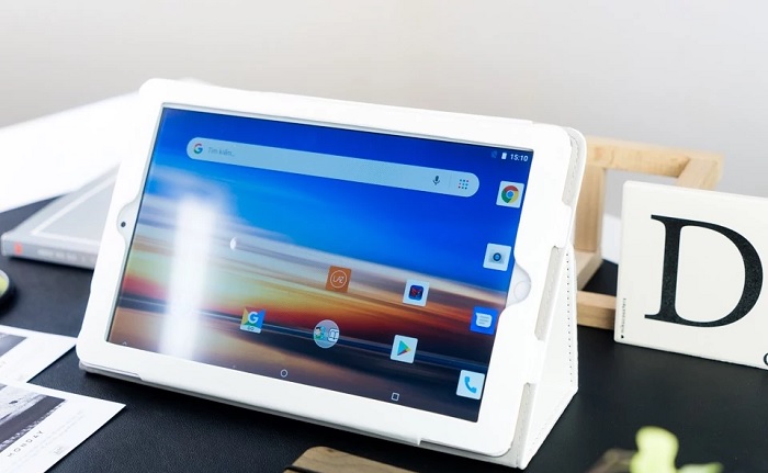 Masstel Tab 10 Plus được trang bị đầy đủ camera trước và sau. Trong đó camera trước 2MP và camera sau 8MP đi kèm đèn flash LED
