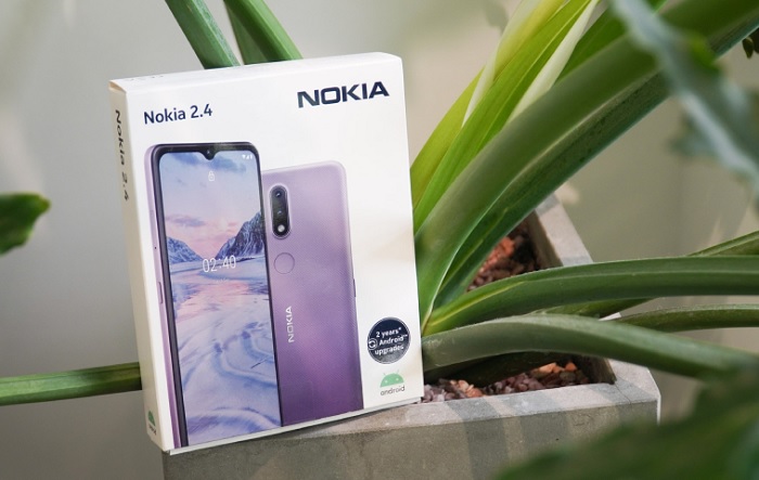 Hộp đựng Nokia 2.4