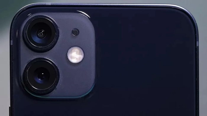 Camera sau trên iPhone 12 mini