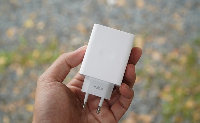 Đây là Adapter sạc của máy