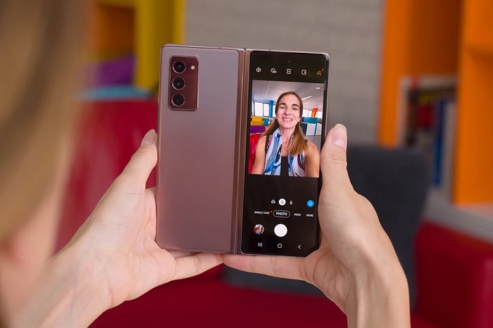 Camera của Galaxy Z Fold Lite có thể được Samsung giản lược để tiết kiệm chi phí