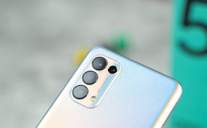 Cận cảnh cụm camera sau