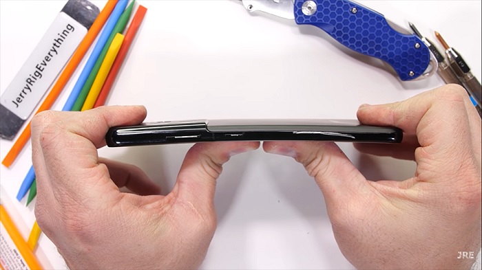 Màn bẻ cong Galaxy S21 Ultra