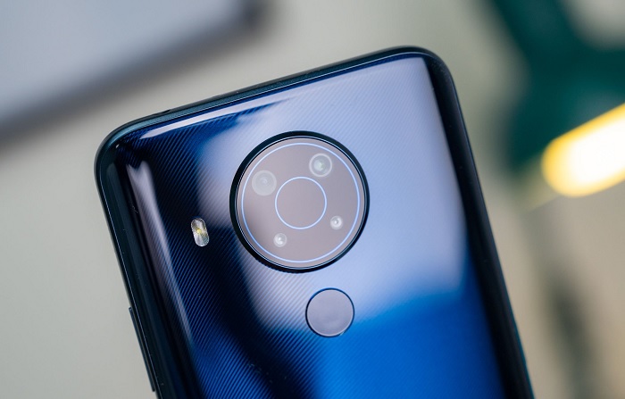 Cận cảnh cụm camera sau của Nokia 5.4