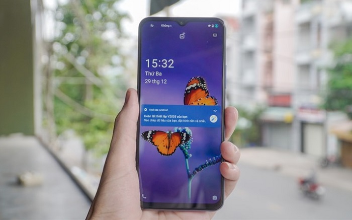 Máy trang bị màn hình 6.58 inch
