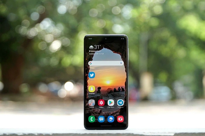 Galaxy F62 có nhiều điểm tương đồng về thông số kỹ thuật so với M51