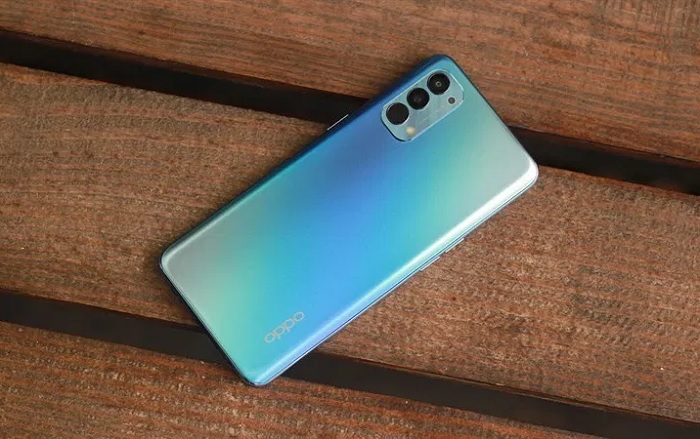 Mặt lưng OPPO Reno5