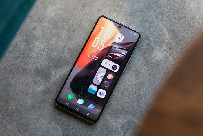 Vivo iQOO 7 được trang bị công nghệ sạc nhanh nhưng vẫn thua Xiaomi Mi 11 một chút về dung lượng pin