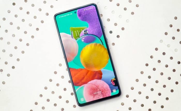 Galaxy A52 cho chất lượng hiển thị sắc nét, sống động