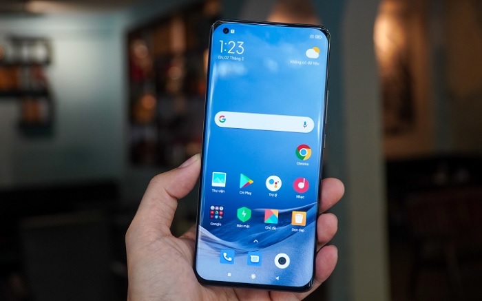 Màn hình Xiaomi Mi 11 được bảo vệ bởi kính cường lực thế hệ mới Gorilla Glass Vict