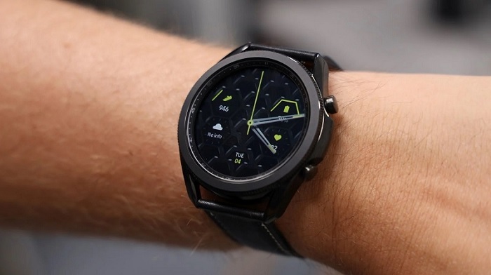 Galaxy Watch 3 sở hữu thiết kế cổ điển