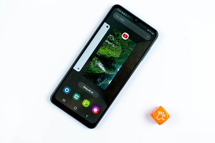Cấu hình của Galaxy A31 tốt hơn Galaxy A12