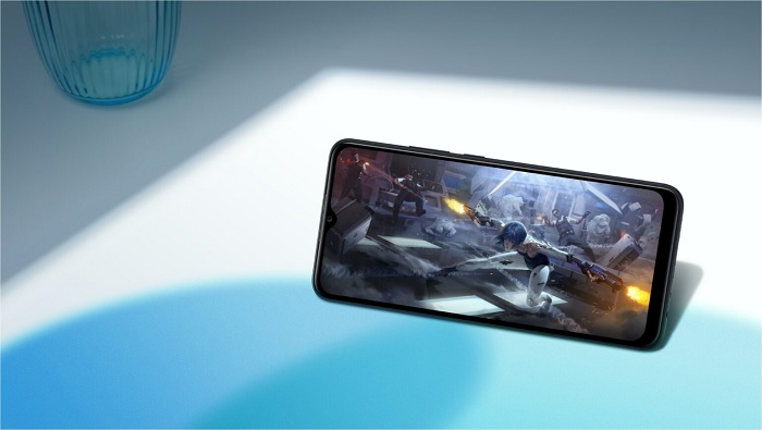 Galaxy A12 cho hiệu năng mạnh mẽ hơn so với OPPO A15