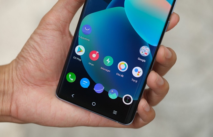 X60 Pro sở hữu phần cứng mạnh mẽ, giúp máy chiến được cả những tựa game nặng