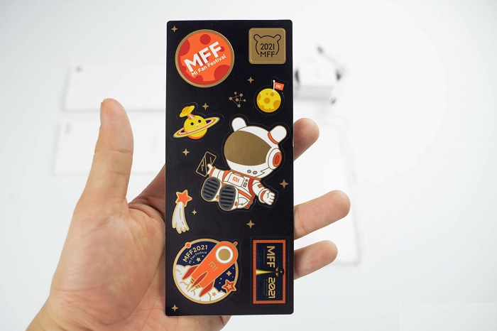 Bộ sticker đi kèm máy