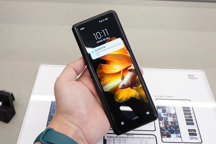 Màn hình phụ bên ngoài có tốc độ quét lên đến 90Hz