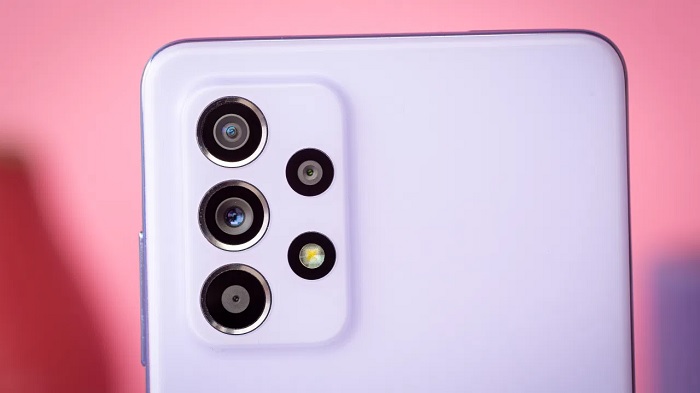 Ảnh minh họa camera sau trên Galaxy M52
