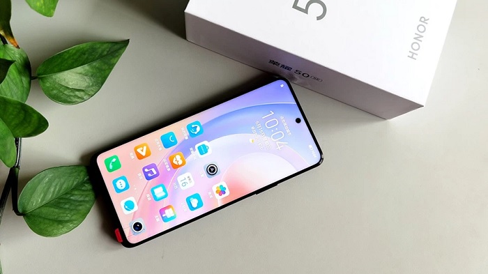 Honor 50 SE sở hữu màn hình lớn cùng tốc độ làm tươi cao