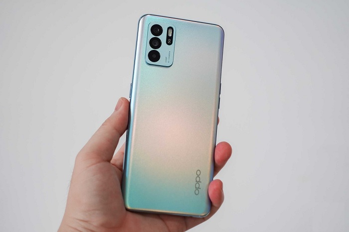 Thiết kế của Reno6 Z 5G