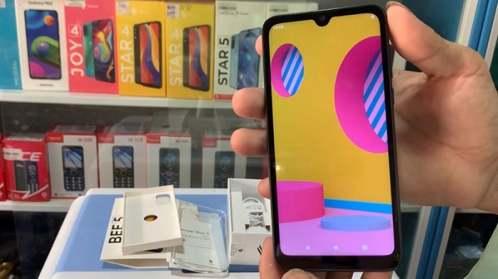 Vsmart Bee 5 được bán với giá 1,59 triệu đồng