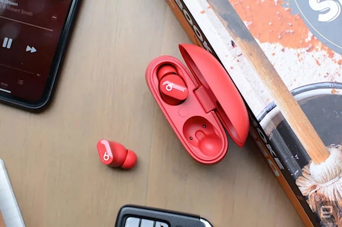 Beats Studio Buds cho thời gian hoạt động lâu