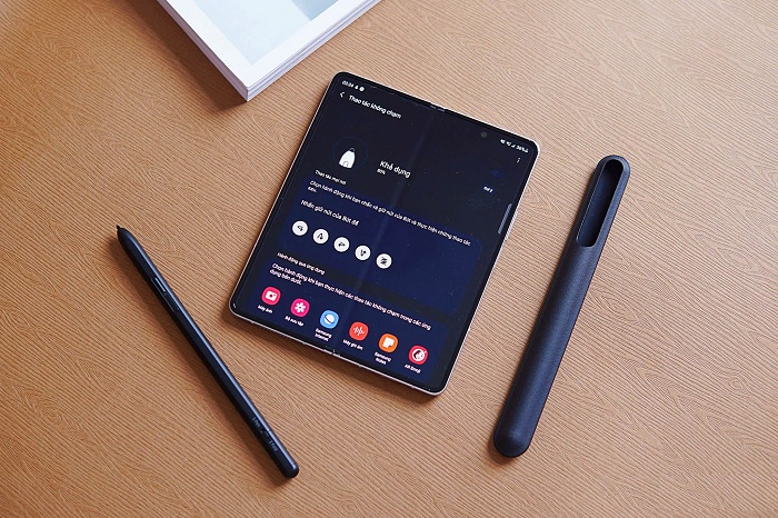 Chiếc bút S Pen sử dụng được trên Galaxy Z Fold3 5G