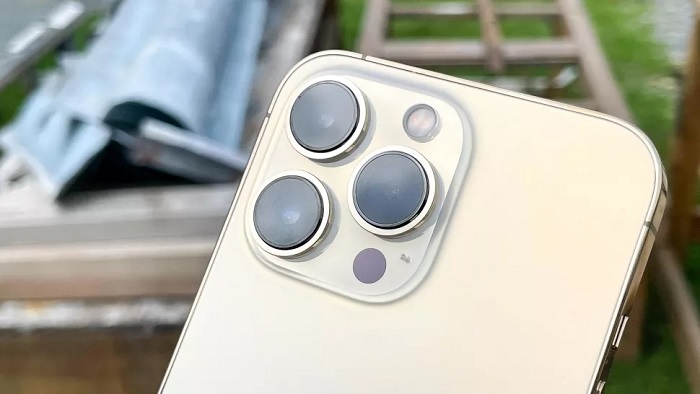Hệ thống camera sau trên iPhone 13 Pro
