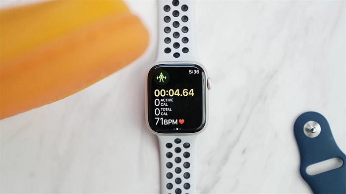 Apple Watch Series 7 sở hữu nhiều tính năng hỗ trợ theo dõi sức khỏe