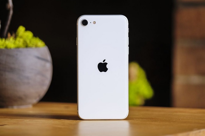 Thiết kế mặt lưng iPhone SE 2020