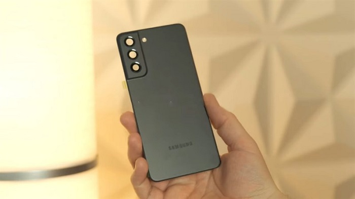 Samsung Galaxy S21 FE xuất hiện