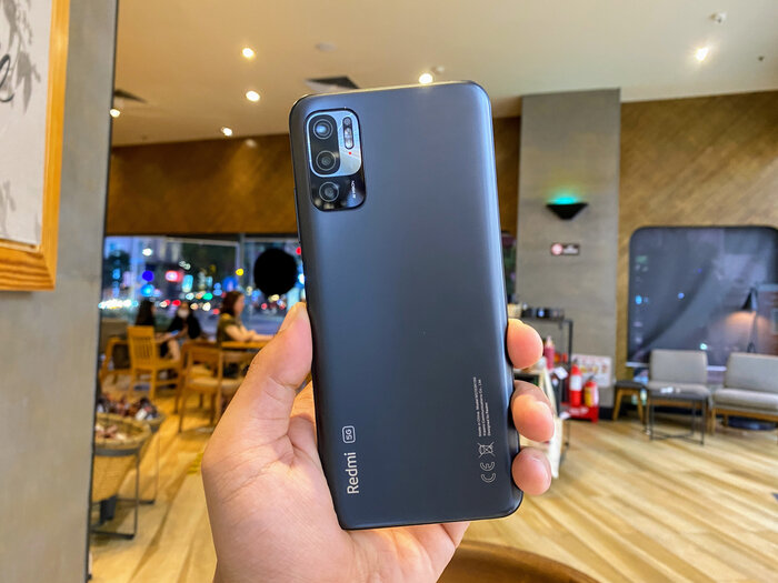 Mặt sau của Redmi Note 10 5G