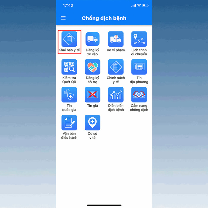 Tiếp tục chọn "Khai báo y tế" và bắt đầu bước tiếp theo