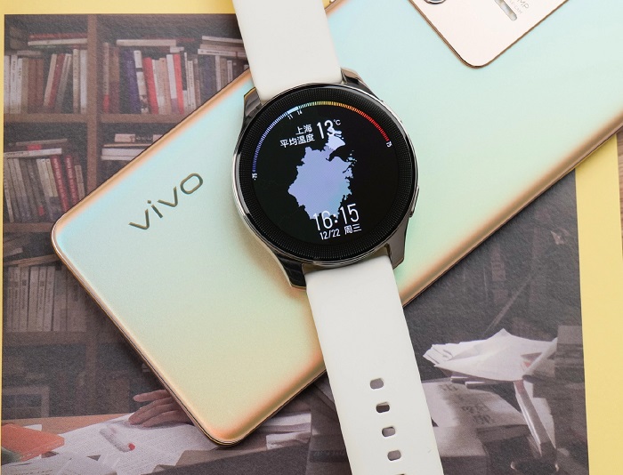 trên tay vivo Watch 2