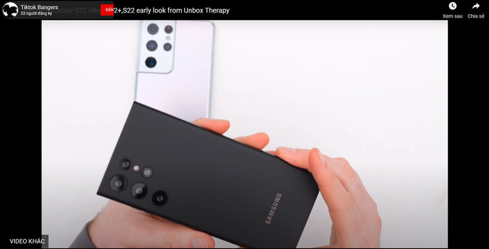 Mặt sau chiếc điện thoại được cho là S22 Ultra trên video