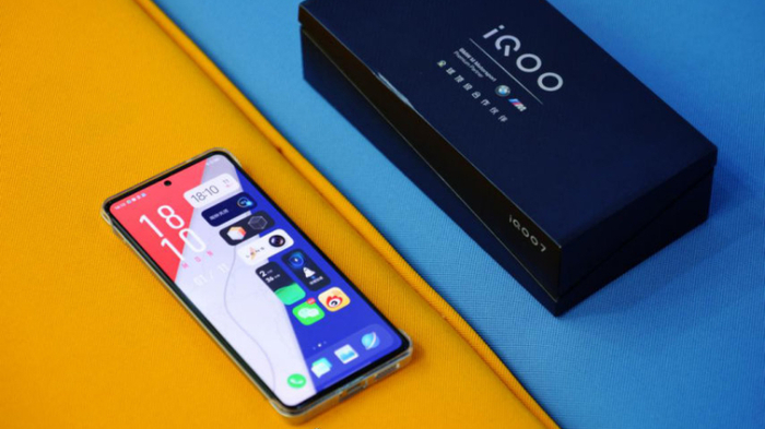 Vivo IQOO7 giá vừa rẻ vừa tích hợp công nghệ sạc nhanh