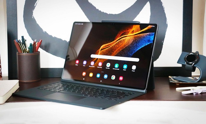 Tab S8 Ultra sở hữu màn hình siêu to