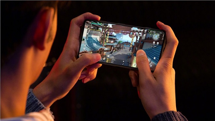 Redmi K50 Gaming Edition đi kèm màn hình đục lỗ