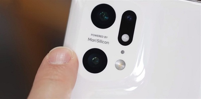 OPPO Find X5 Pro được trang bị cụm 3 camera sau
