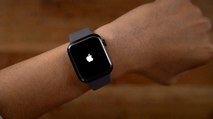 Bỏ túi cách xử lý Apple Watch treo táo cực nhanh và hiệu quả