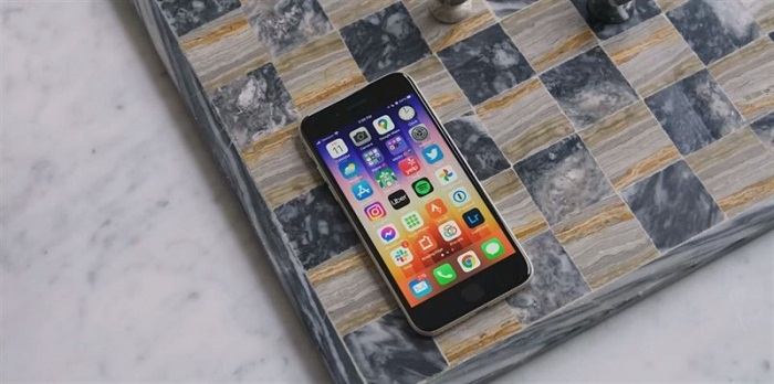 iPhone SE 2022 sở hữu cấu hình mạnh mẽ