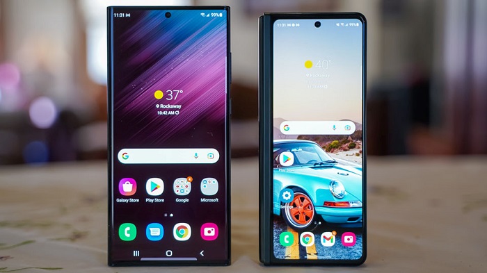 Nên mua Galaxy S22 Ultra hay Galaxy Z Fold3?