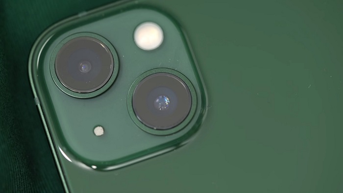 Trên tay iPhone 13 Series xanh rì lá
