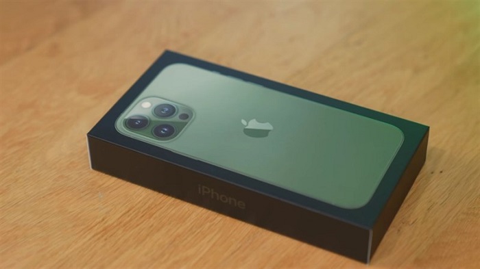 Hộp đựng iPhone 13 Pro color Xanh lá