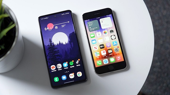 Giá iPhone SE 2022 cao hơn Galaxy A53