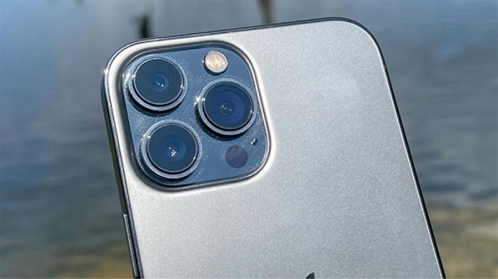 iPhone 13 Pro Max cho chất lượng hình ảnh hàng đầu so với các thiết bị smartphone cao cấp hiện nay
