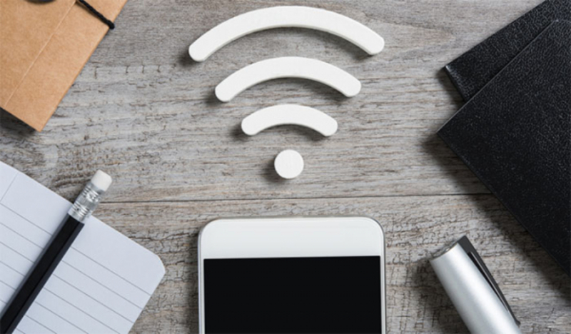 Độ phủ sóng Wifi có thể yếu đi do có nhiều vật cản hoặc quá nhiều thiết bị truy cập chung một bộ phát tín hiệu, điều này cũng ảnh hưởng tới khả năng kết nối Wifi trên iPhone.