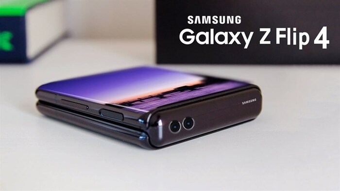 Cấu hình chi tiết của Galaxy Z Flip4 (Ảnh minh họa)