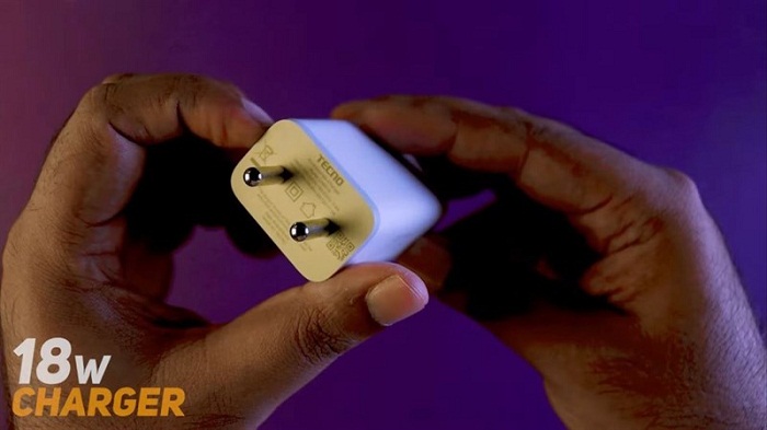 Máy còn sở hữu viên pin lớn 5000mAh và hỗ trợ sạc nhanh 18W